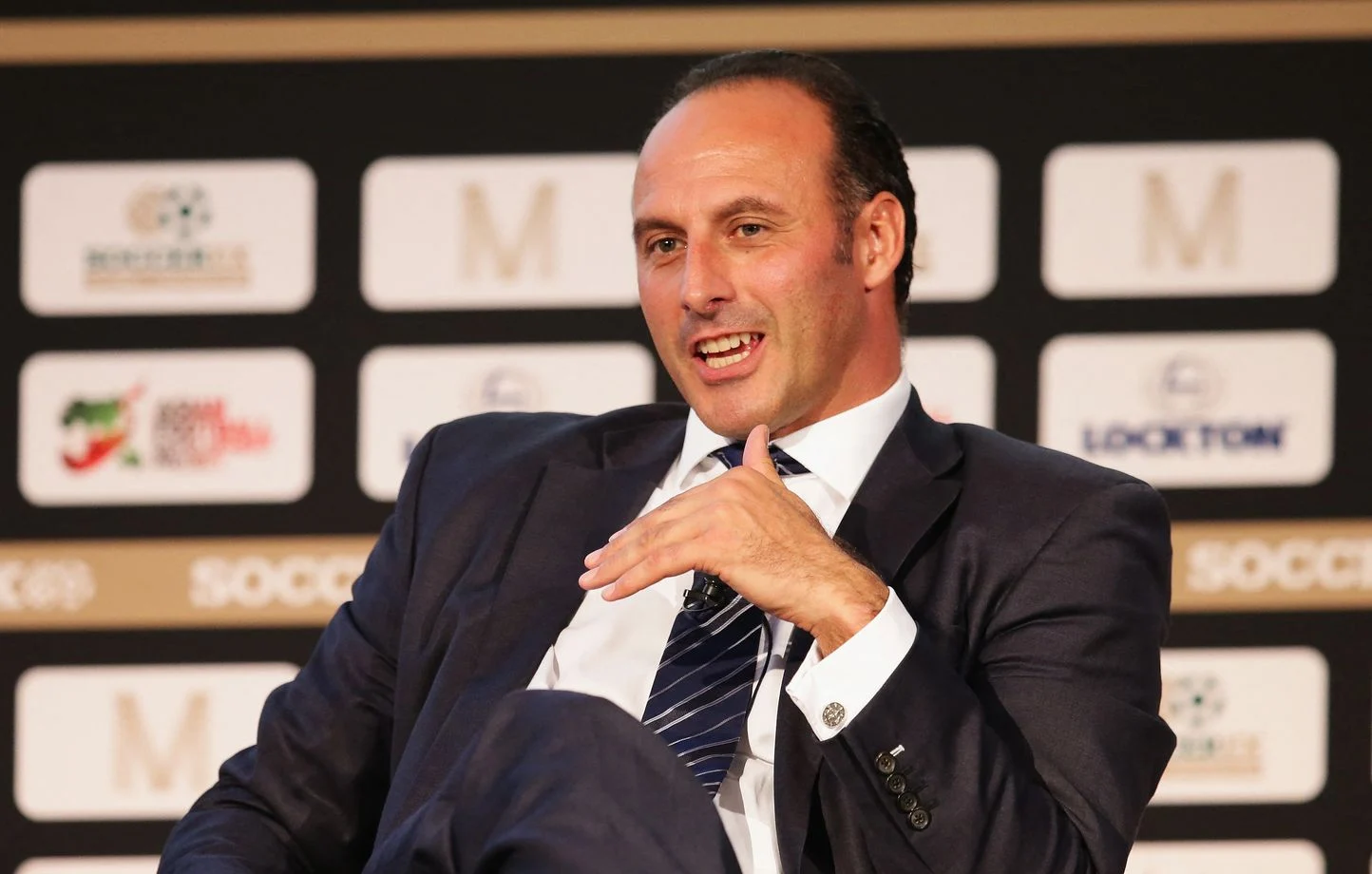 Ramon Vega candidat à la FIFA