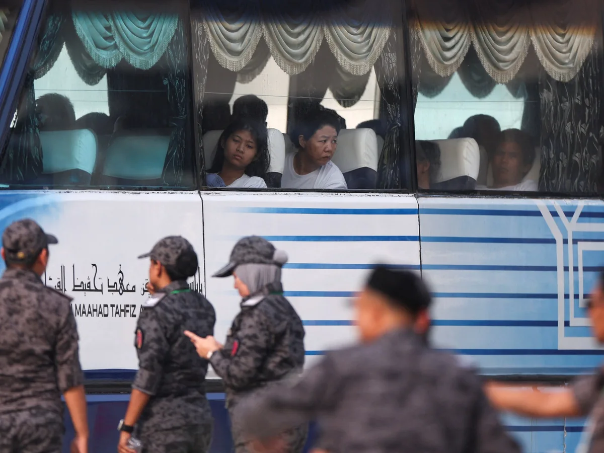 Myanmar Leader Visits Malaysia