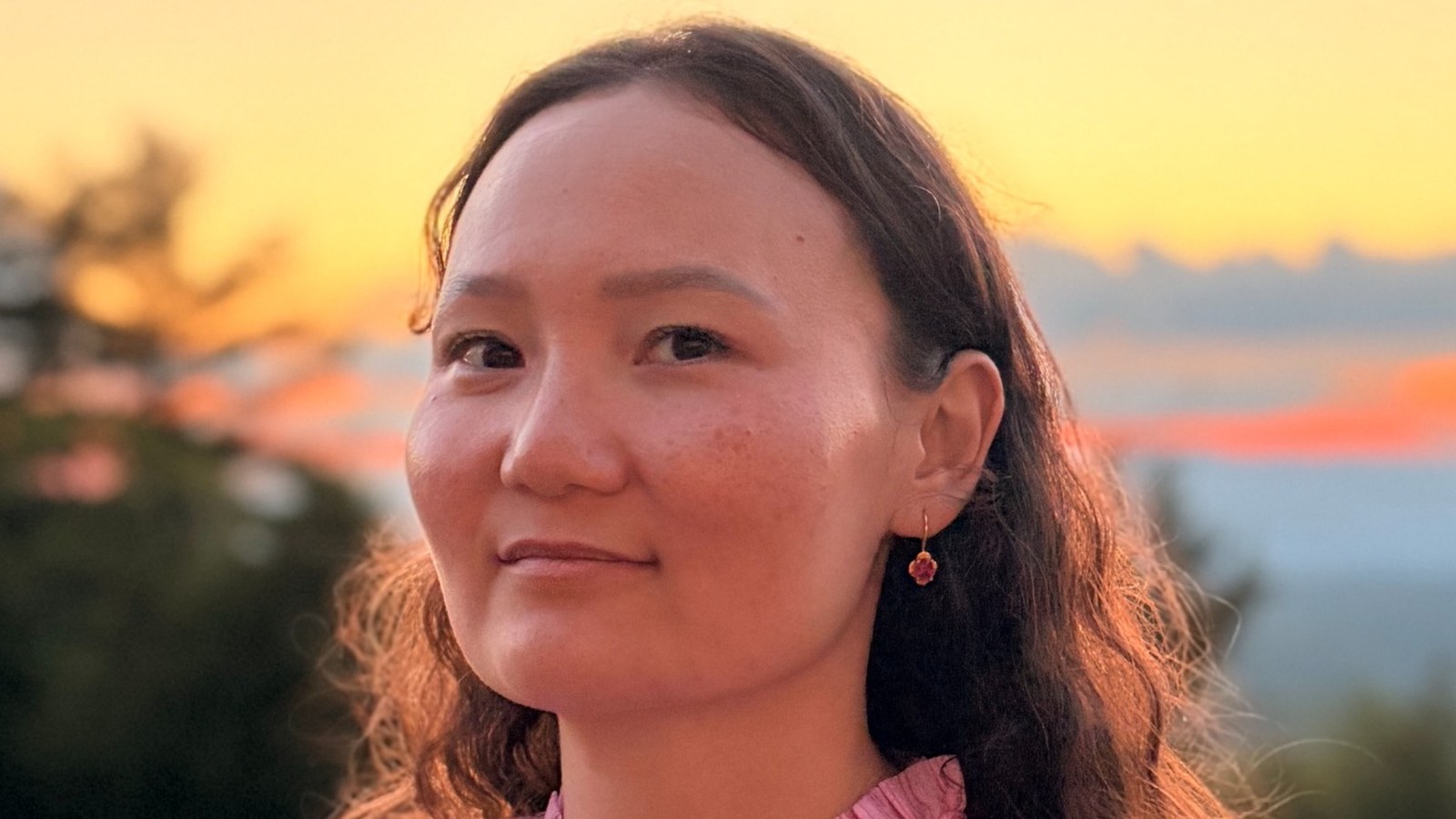 Mongolian Filmmaker Discusses Urban Life