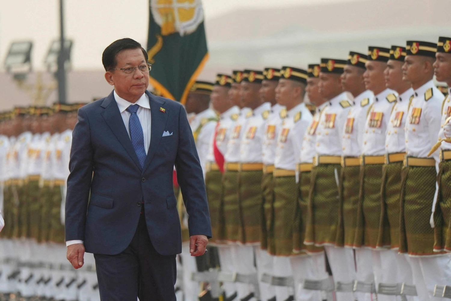 US Talks to Myanmar Generals