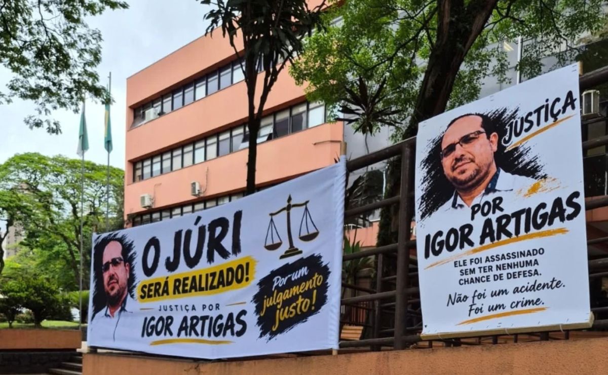 Réus vão a júri popular