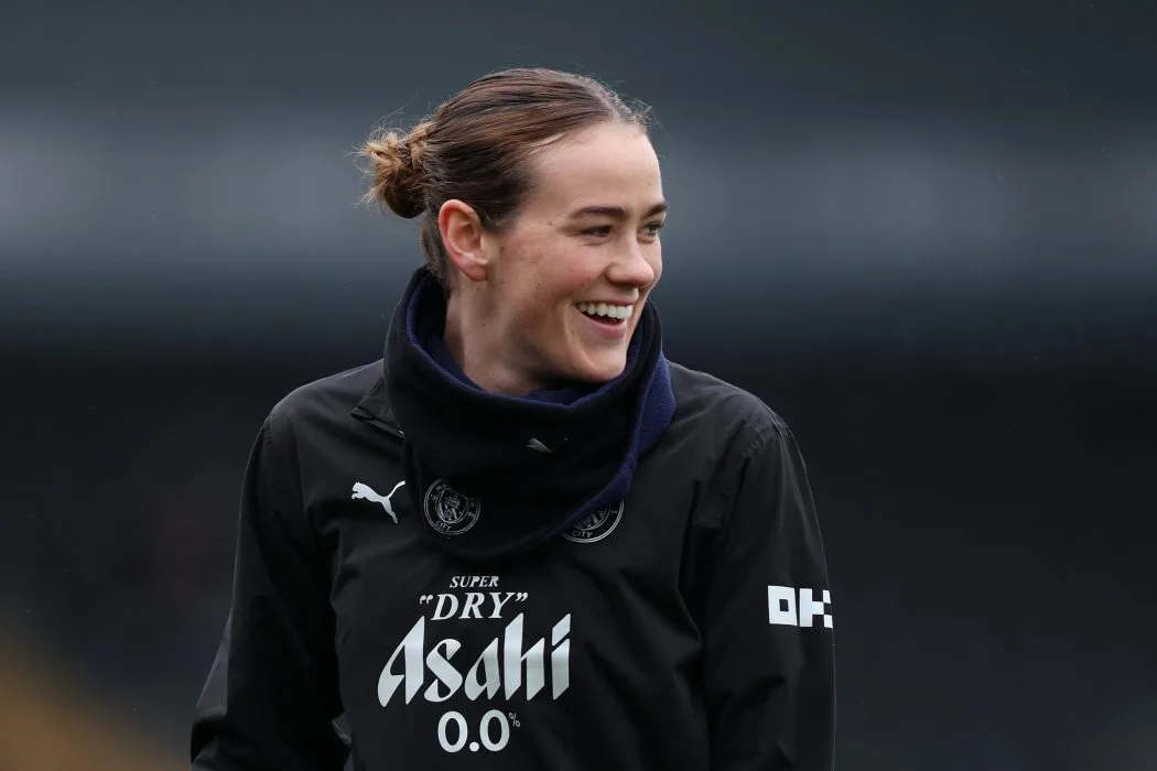 Clinton Joins England Squad
