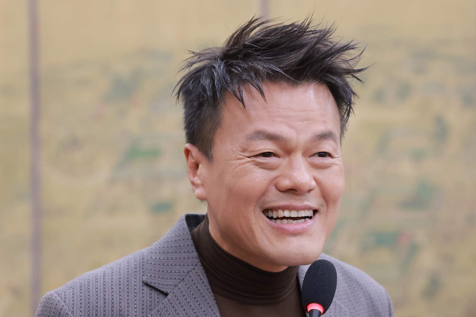 박진영, 패노메논 특혜 의혹 반박