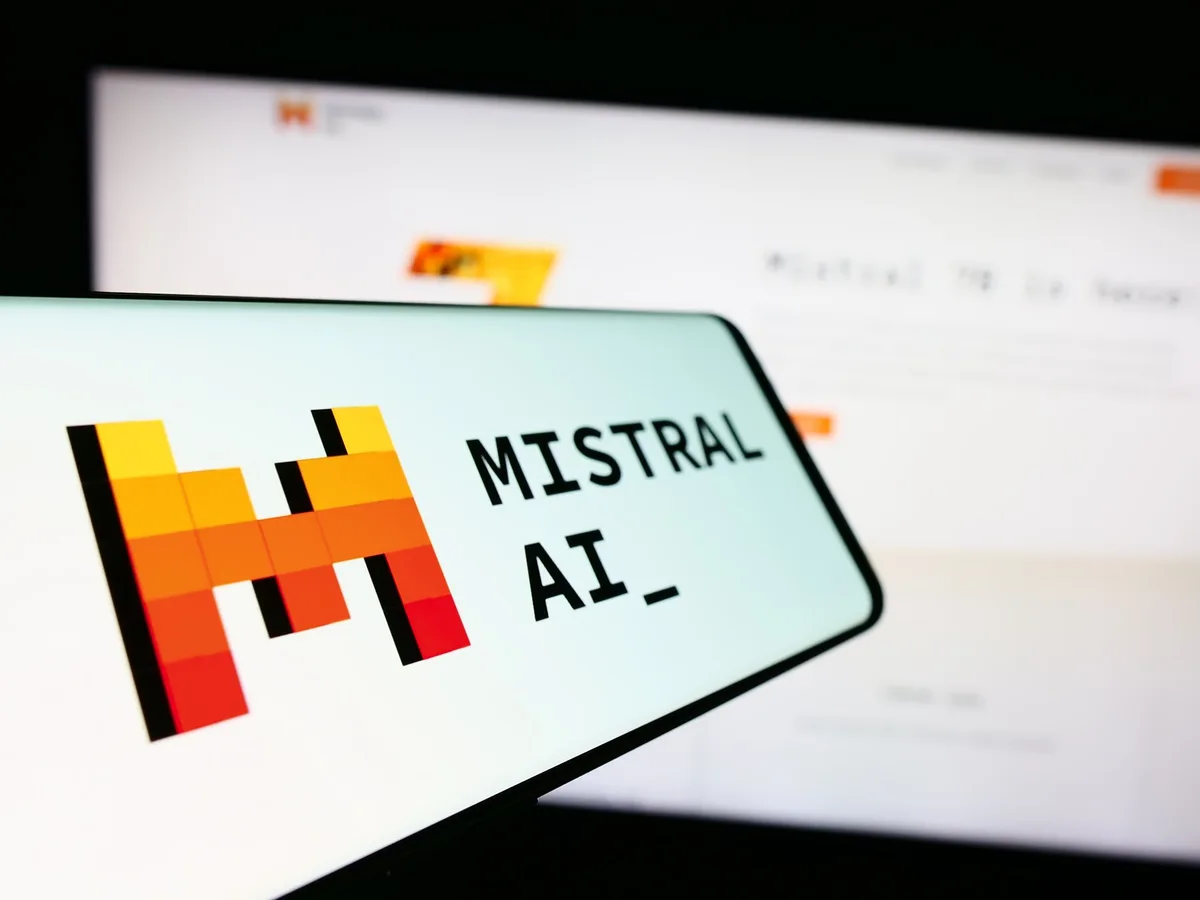 Mistral ogłasza nowy model AI
