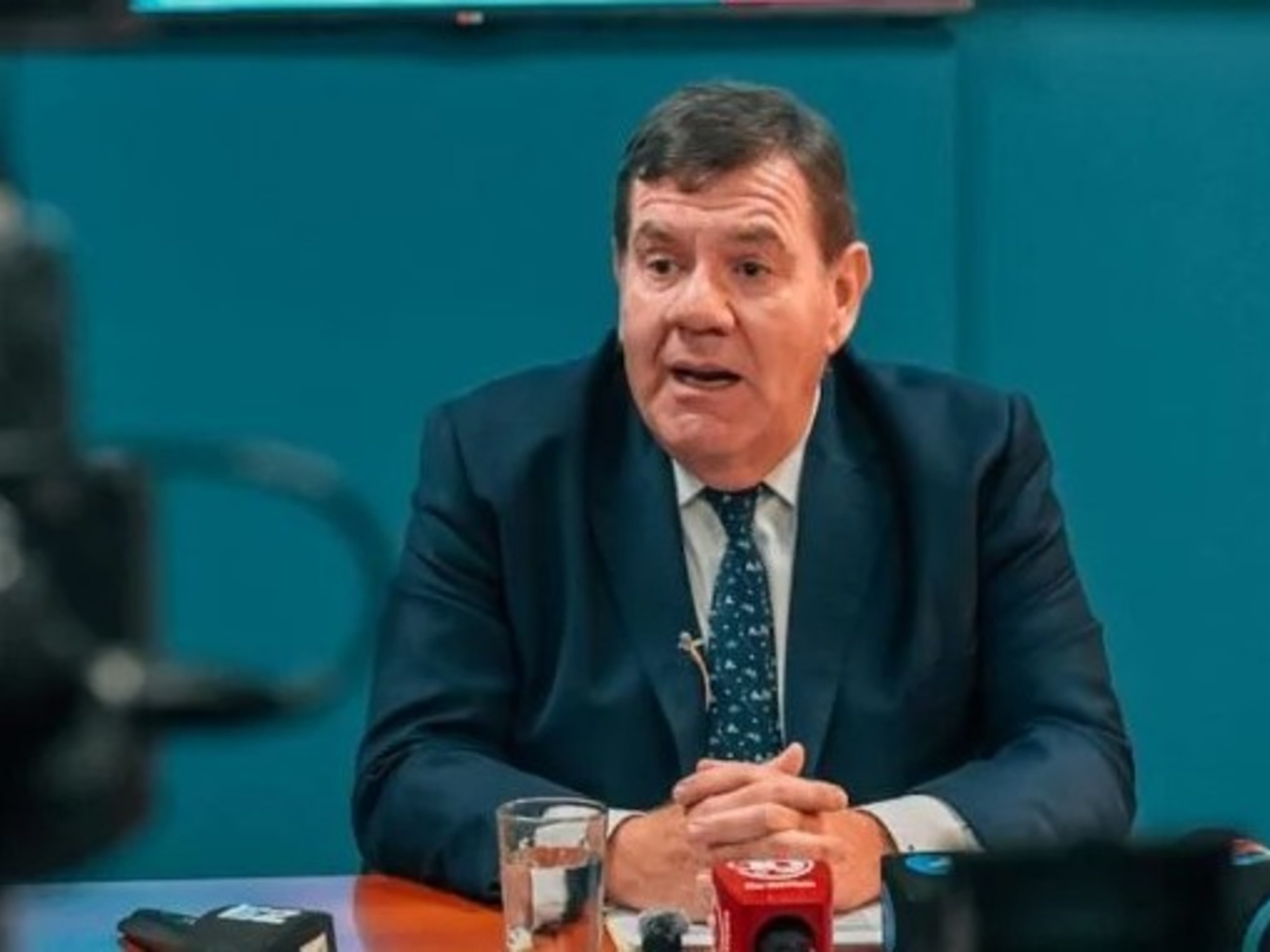Montenegro asume como intendente