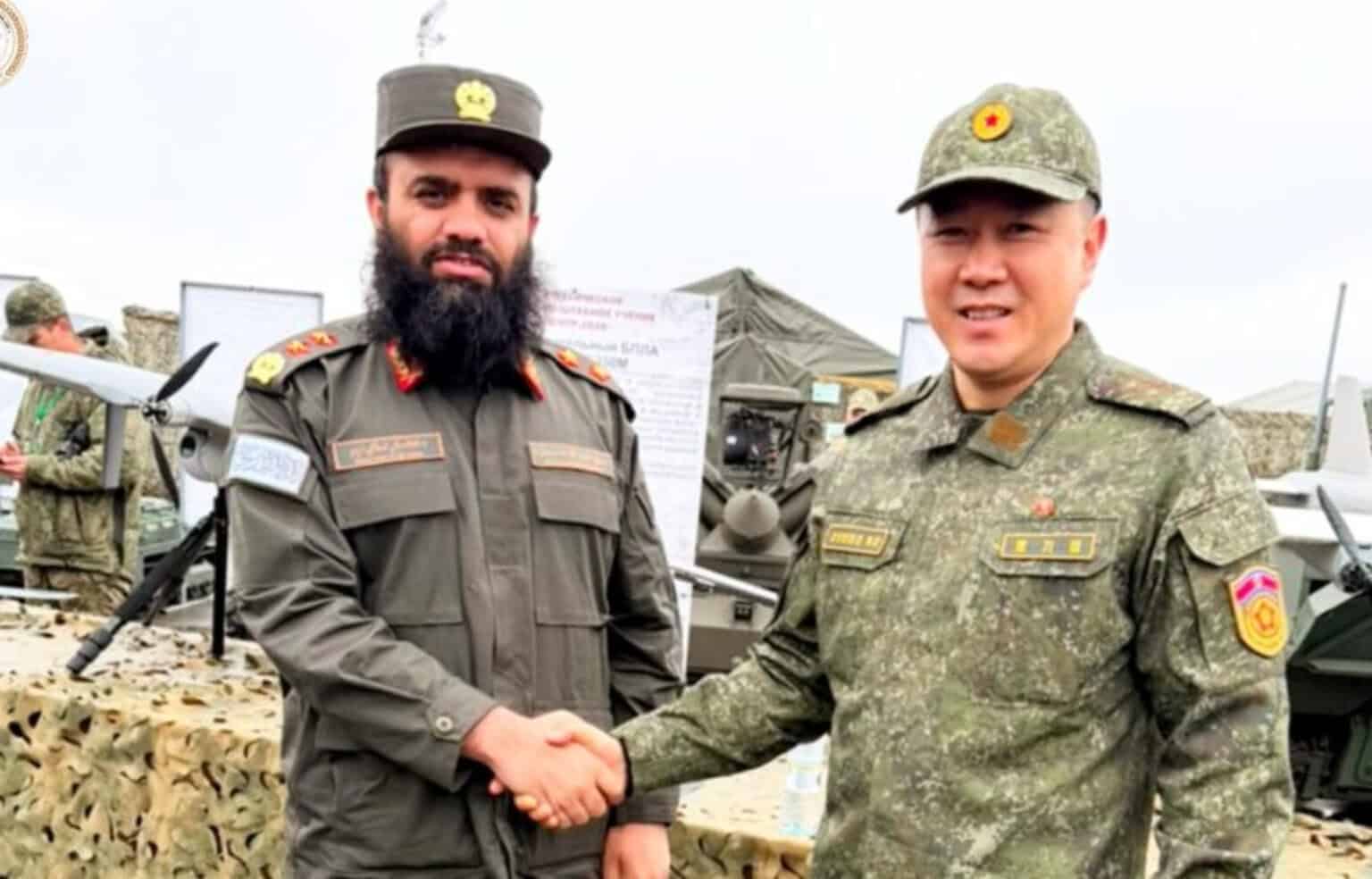 탈리반과 북한, 러시아 군사훈련에서 회담